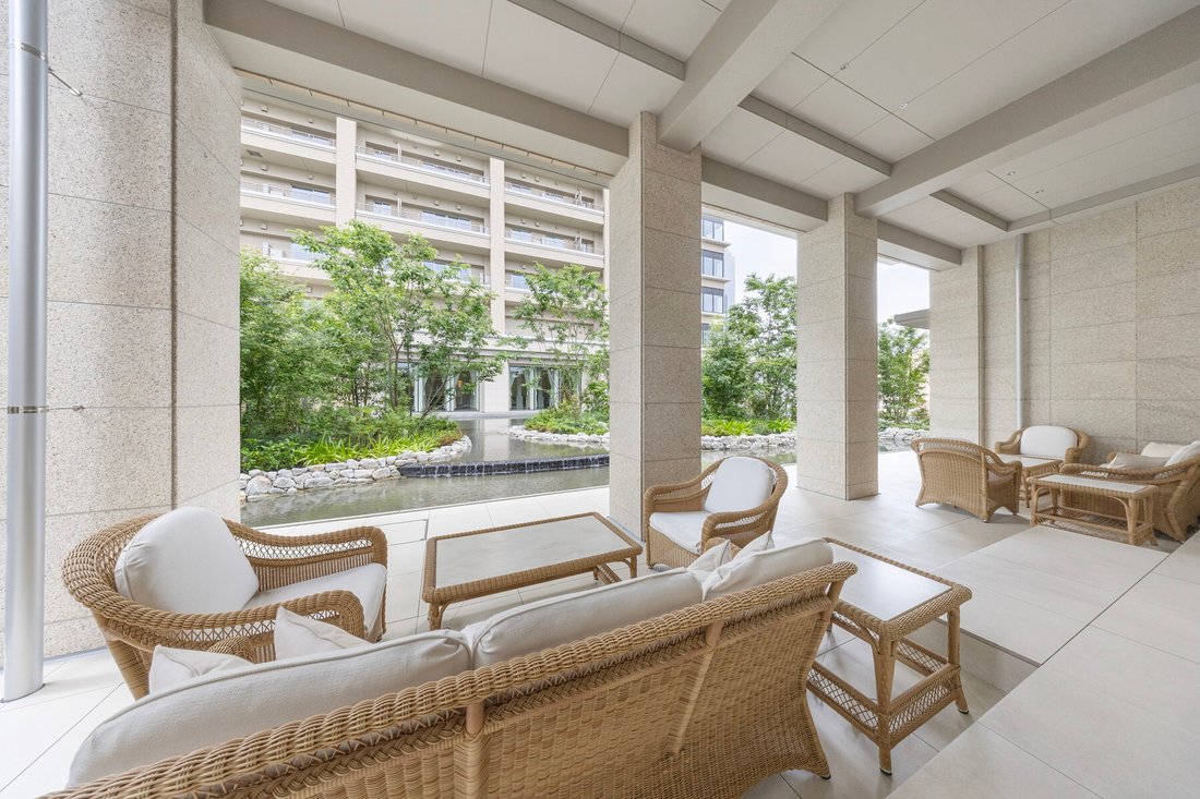 Condo in Osaka, Osaka, Japan 2 - 18356641