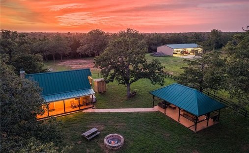 House in Harwood, Texas, United States 1