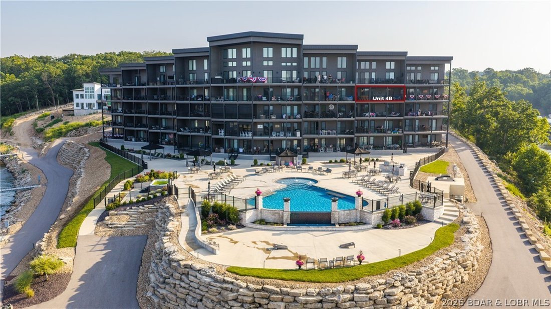 Condo in Lake Ozark, Missouri, United States 1 - 18350852