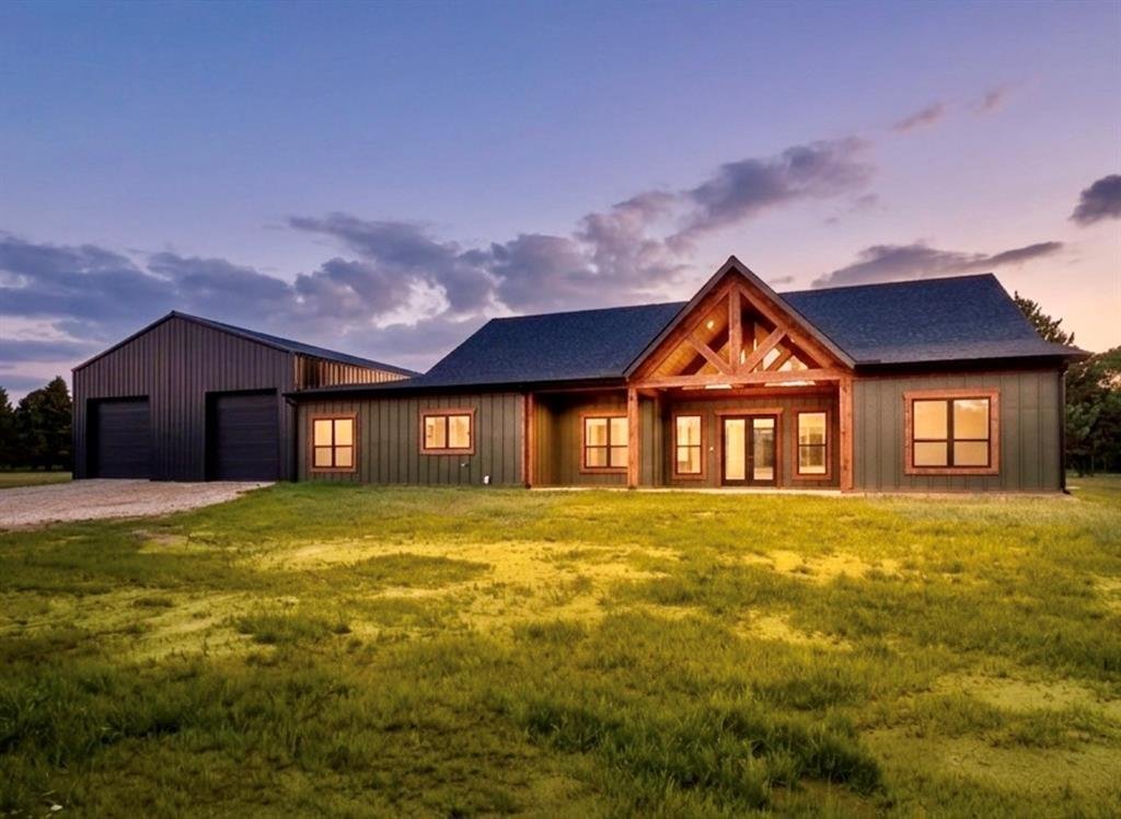 House in Pottsboro, Texas, United States 1 - 18004431