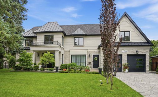 Estate in Mississauga, Ontario, Canada 1