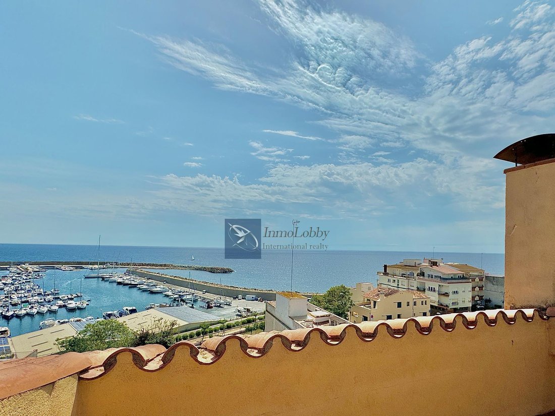 Penthouse in Palamos, Catalonia, Spain 1 - 18351824