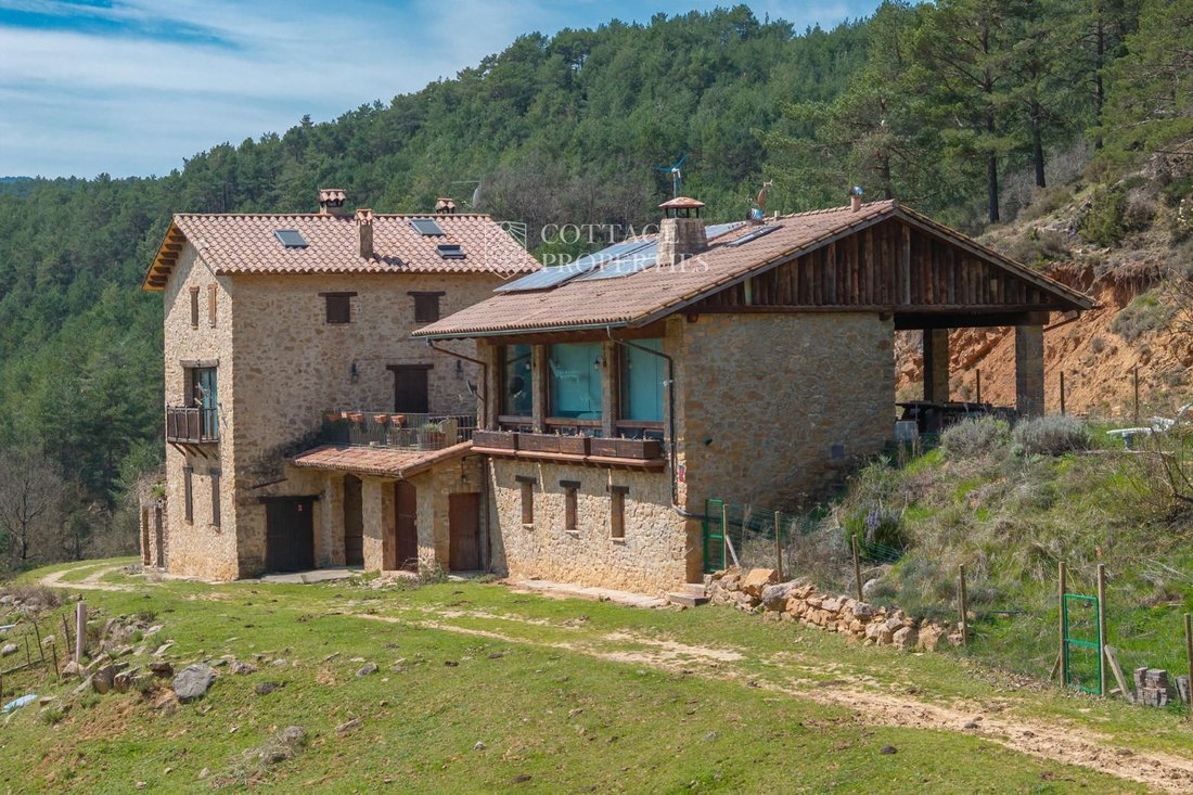 Finca in Ripoll, Catalonia, Spain 1 - 18352401