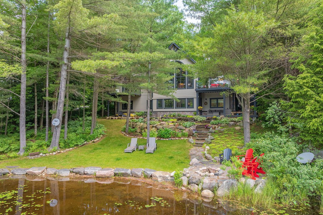 House in Muskoka Lakes, Ontario, Canada 1 - 18352070