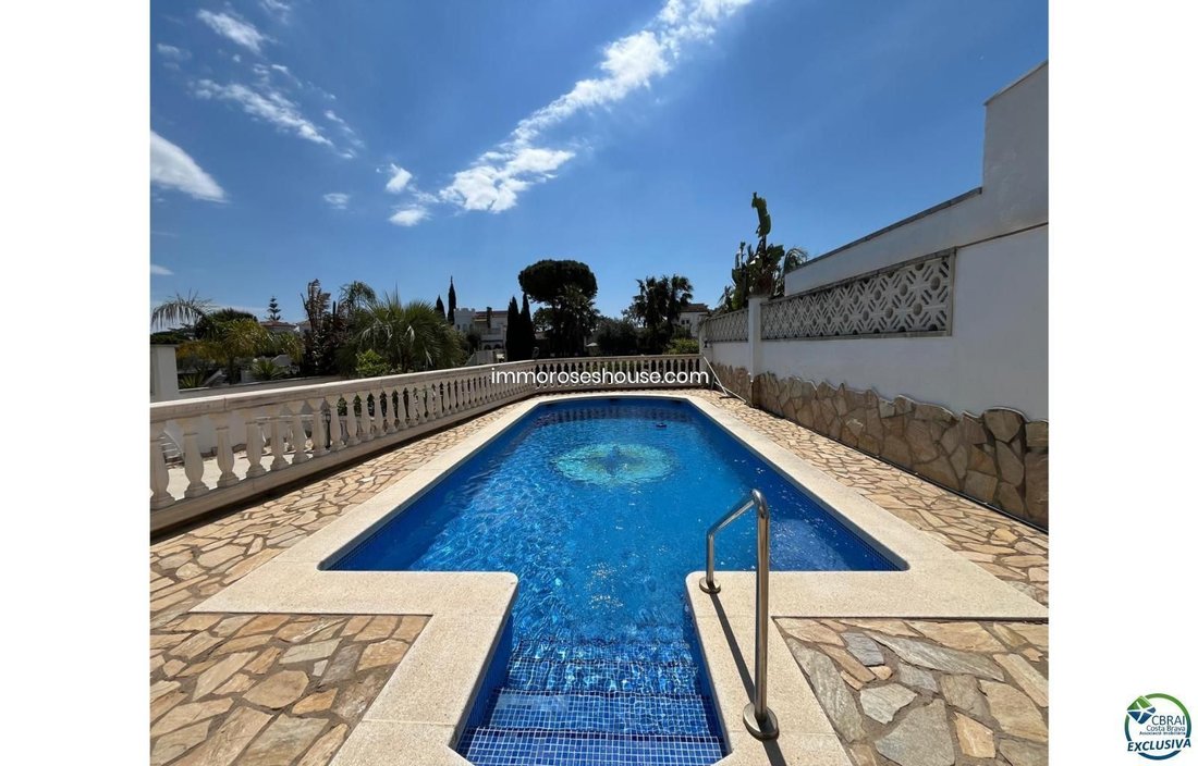 House in Empuriabrava, Catalonia, Spain 2 - 18351613