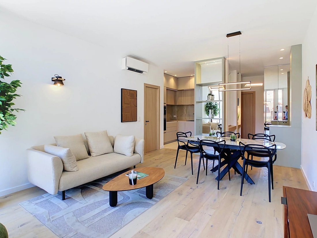 Apartment in Saint Nicolas, Cannes, France 3 - 18352551