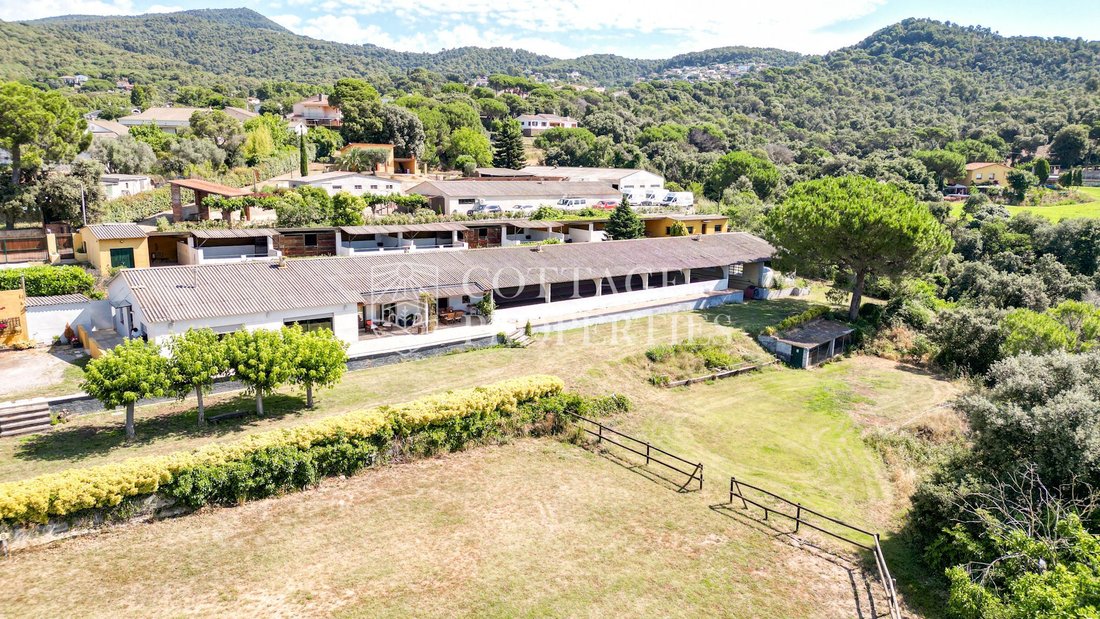 Finca in Bigues i Riells, Catalonia, Spain 3 - 18352275