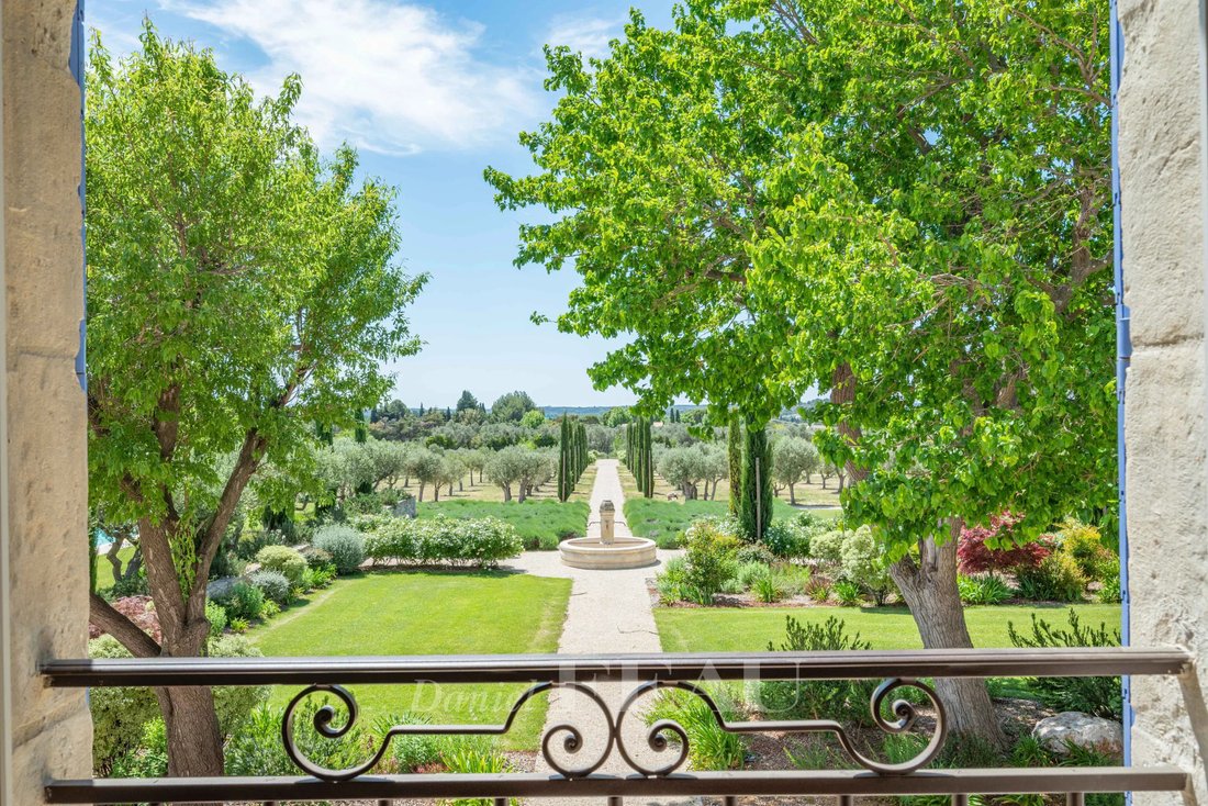 Country House in Maussane-les-Alpilles, Provence-Alpes-Côte d'Azur, France 2 - 14033021