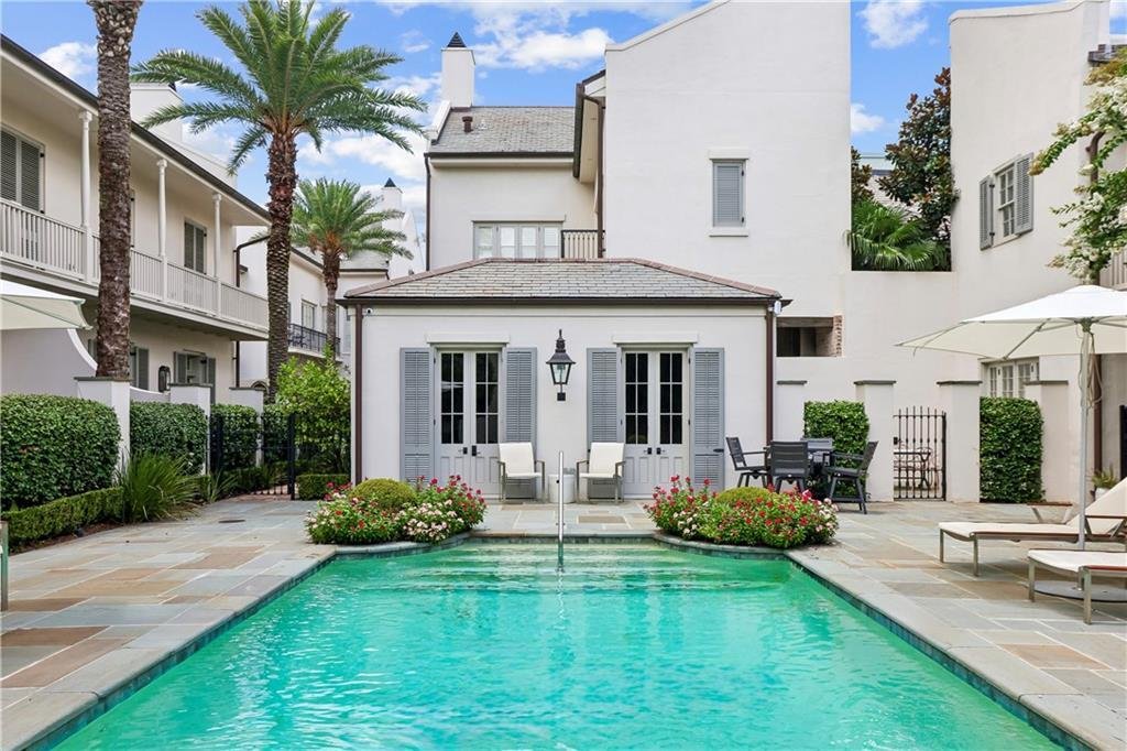 Condo in New Orleans, Louisiana, United States 3 - 18355106