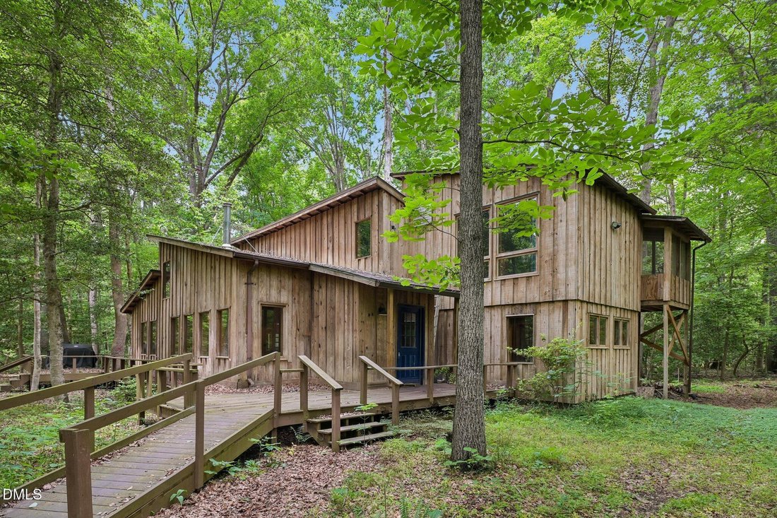 House in Chapel Hill, North Carolina, United States 1 - 18353606