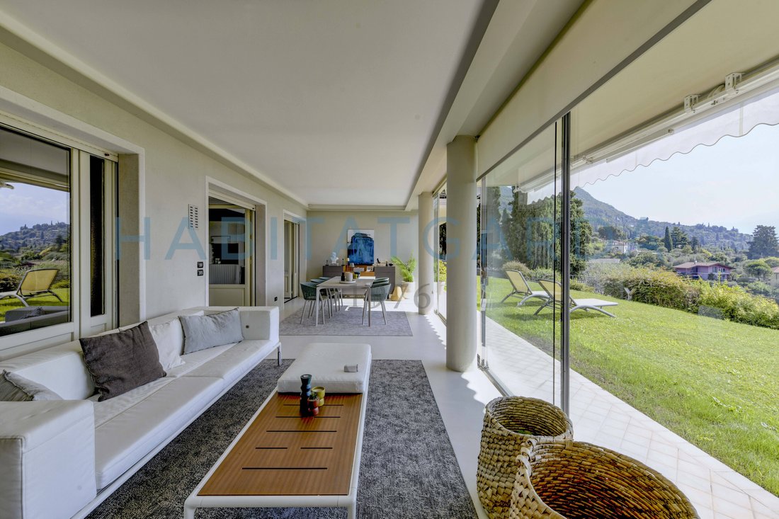 Apartment in Gardone Riviera, Lombardy, Italy 2 - 18356381
