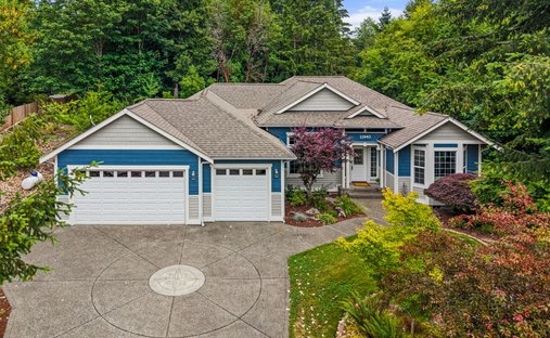 House in Rainier, Washington, United States 1