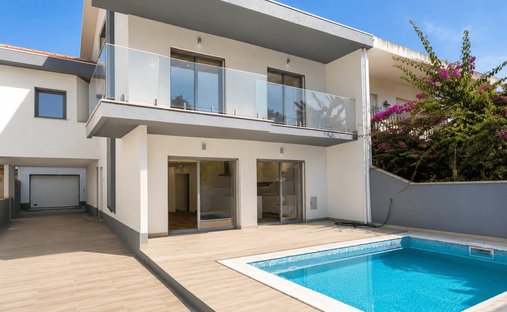 House in Costa da Caparica, Setubal, Portugal 1