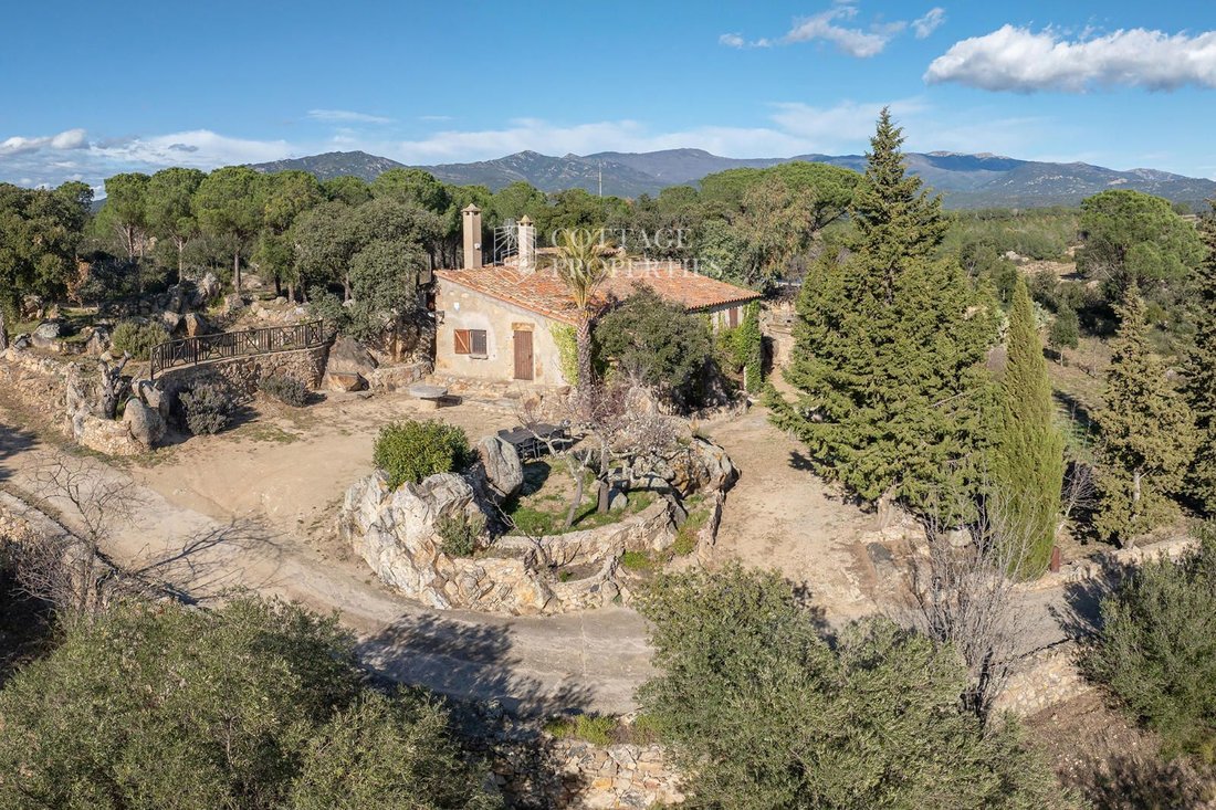 Finca in Capmany, Catalonia, Spain 5 - 18352391