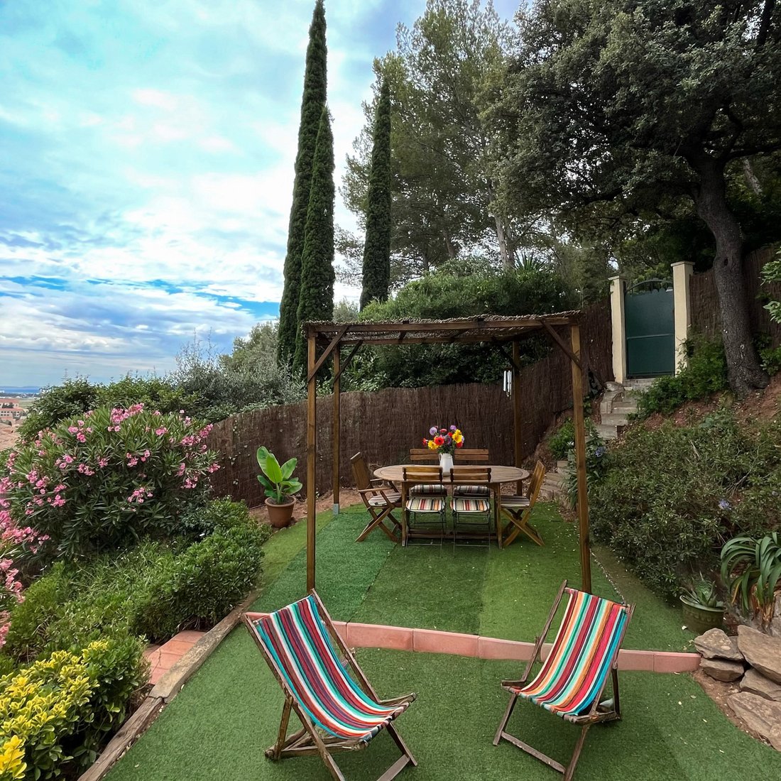 Villa in Hyeres, Provence-Alpes-Côte d'Azur, France 4 - 18354281