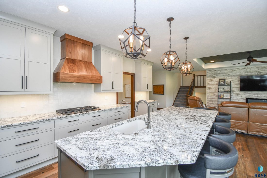 House in Sioux Falls, South Dakota, United States 4 - 18350870