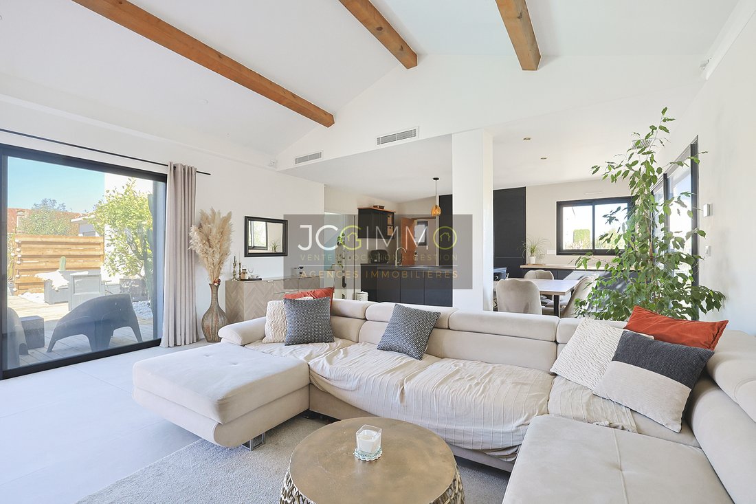 House in La Crau, Provence-Alpes-Côte d'Azur, France 3 - 18355449
