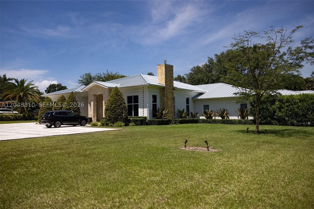 House in Kendall, Florida, United States 2 - 18354286