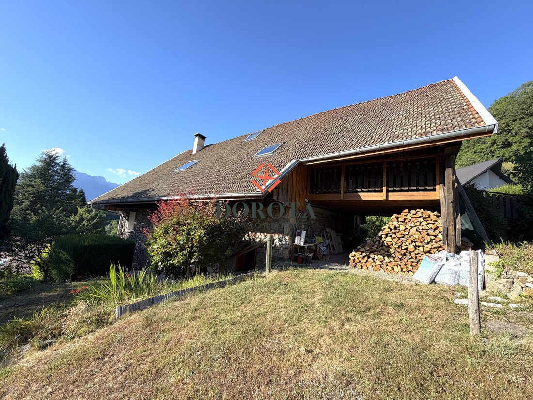 House in La Combe-de-Lancey, Auvergne-Rhône-Alpes, France 3 - 17137017