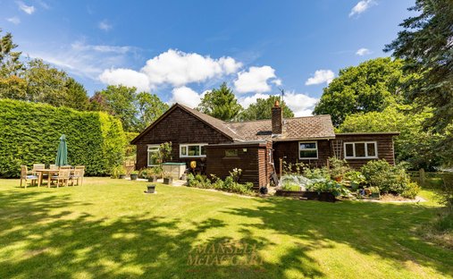 House in Balls Green, Hartfield, England 1