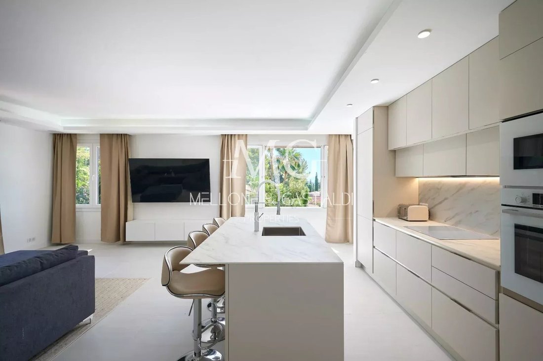 House in Mougins, Provence-Alpes-Côte d'Azur, France 5 - 18350982
