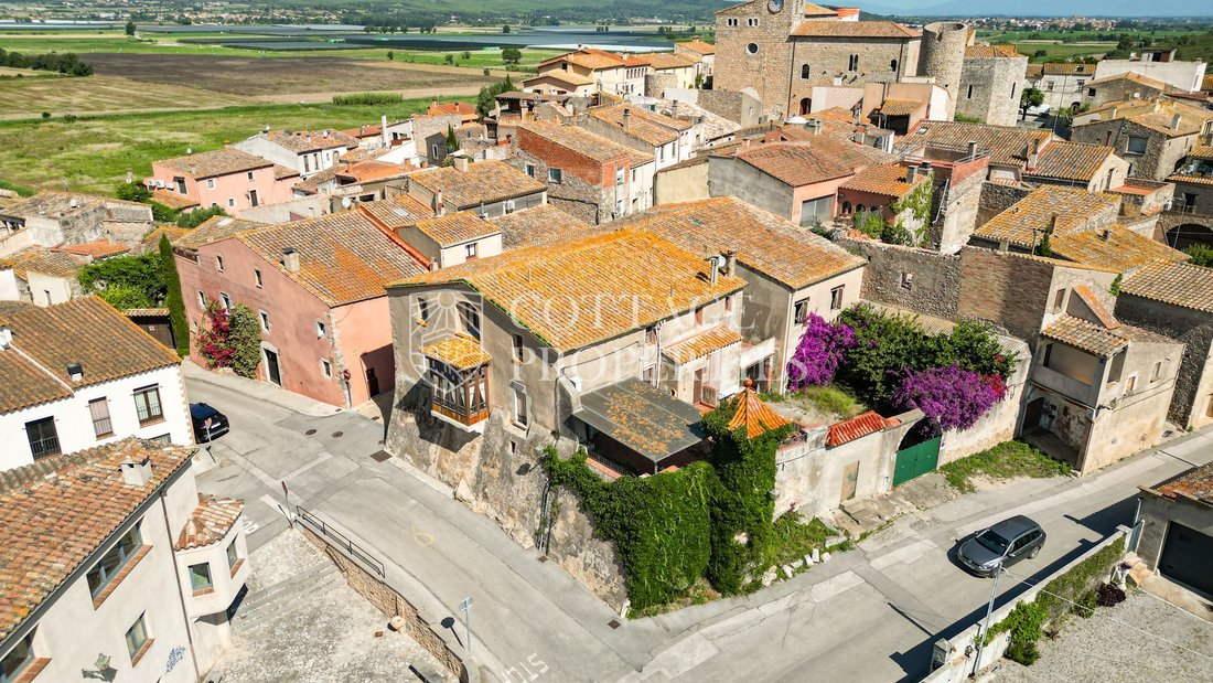 Finca à Bellcaire d'Empordà, Catalogne, Espagne 2 - 18352427