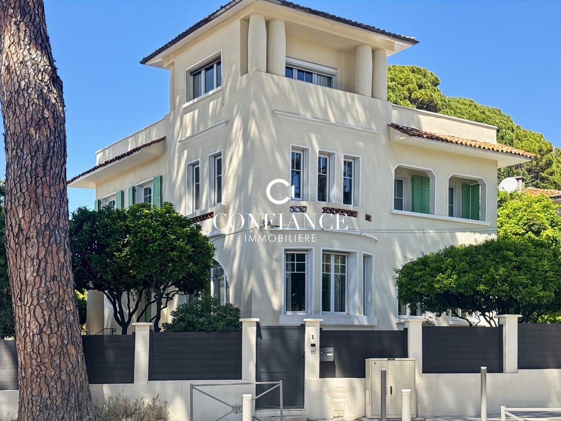 Villa in Nice, Provence-Alpes-Côte d'Azur, France 4 - 18356520