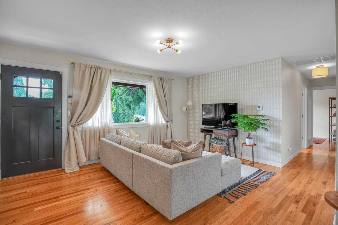 House in Beaverton, Oregon, United States 3 - 18352837