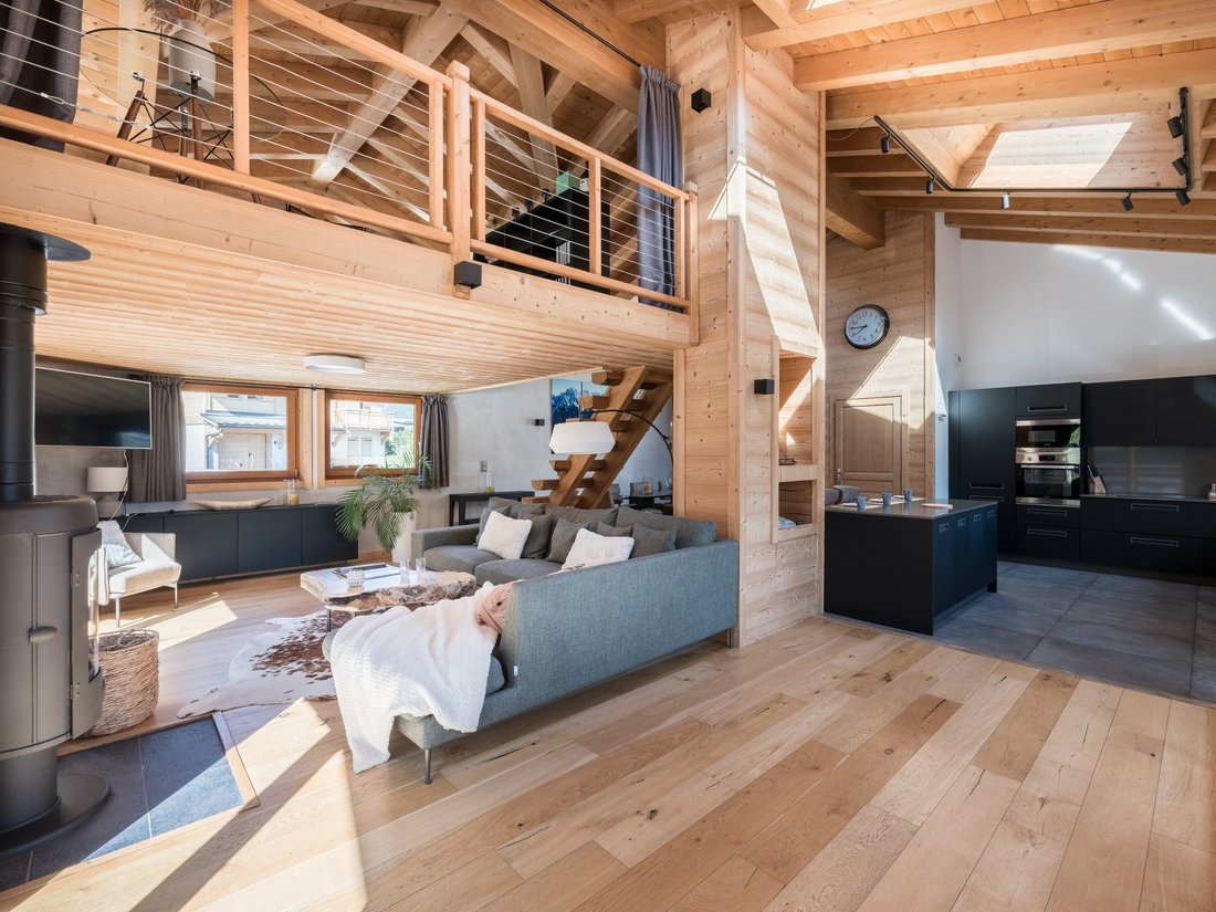House in Chamonix-Mont-Blanc, Auvergne-Rhône-Alpes, France 2 - 18355428