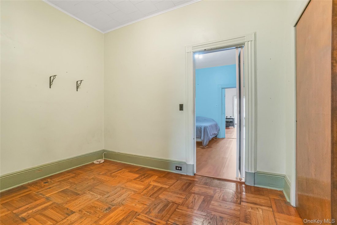 Apartment in New York, New York, United States 5 - 18354921