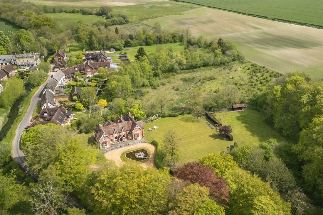 House in Witchampton, England 5 - 18352215