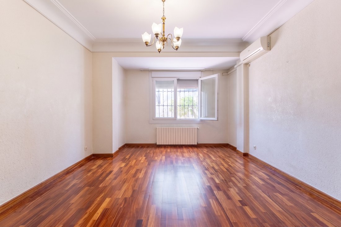 Apartment in Extramurs, Valencia, Spain 3 - 18355685