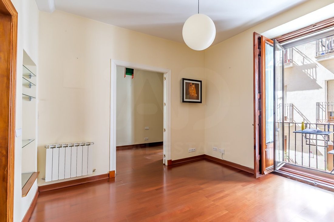 Apartment in Centro, Madrid, Spain 1 - 18353011
