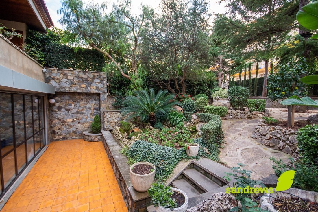 Townhouse in Figueres, Catalonia, Spain 1 - 18351307
