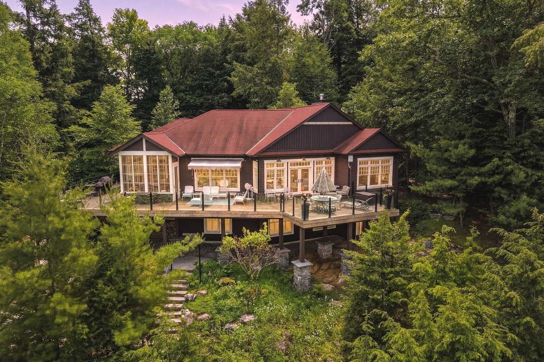 House in Muskoka Lakes, Ontario, Canada 1 - 18353015