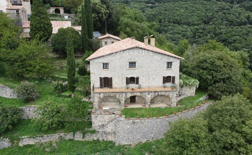 Finca in la Vall de Bianya, Catalonia, Spain 1