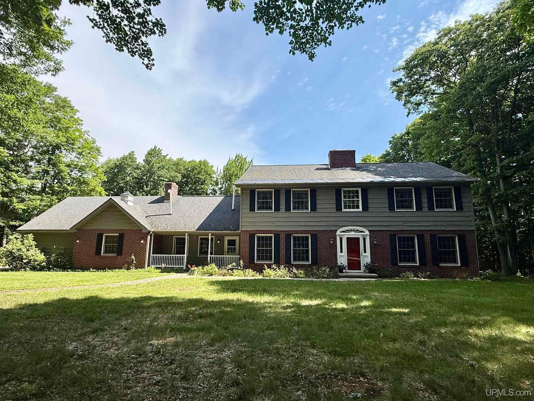 House in Marquette, Michigan, United States 1 - 18355137