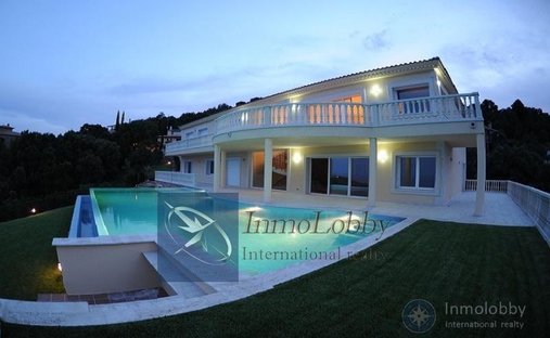 Villa in Platja d'Aro, Catalonia, Spain 1