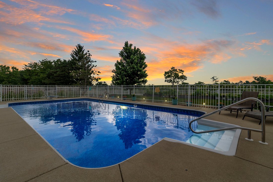 House in Orland Park, Illinois, United States 3 - 18354665