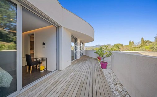 Villa in Valbonne, Provence-Alpes-Côte d'Azur, France 1