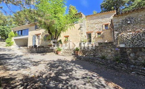 House in Roussas, Auvergne-Rhône-Alpes, France 1