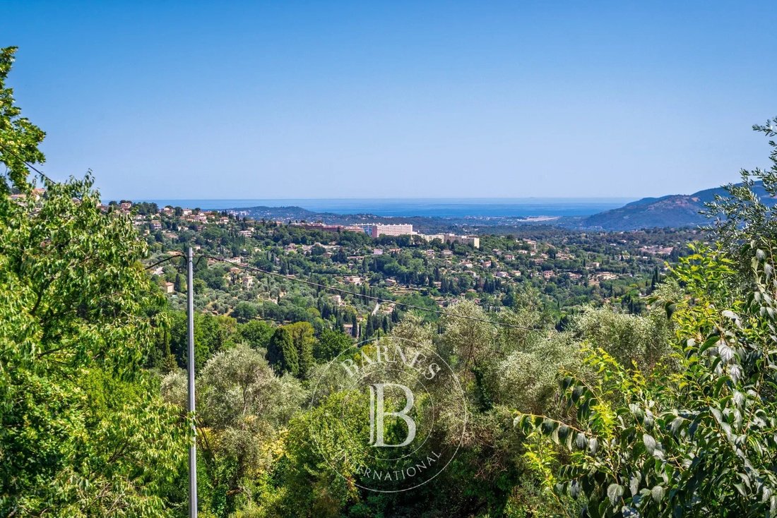 Land in Grasse, Provence-Alpes-Côte d'Azur, France 4 - 17429575