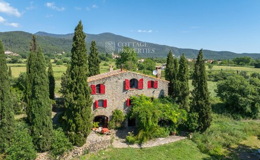Country House in Maia de Montcal, Catalonia, Spain 1