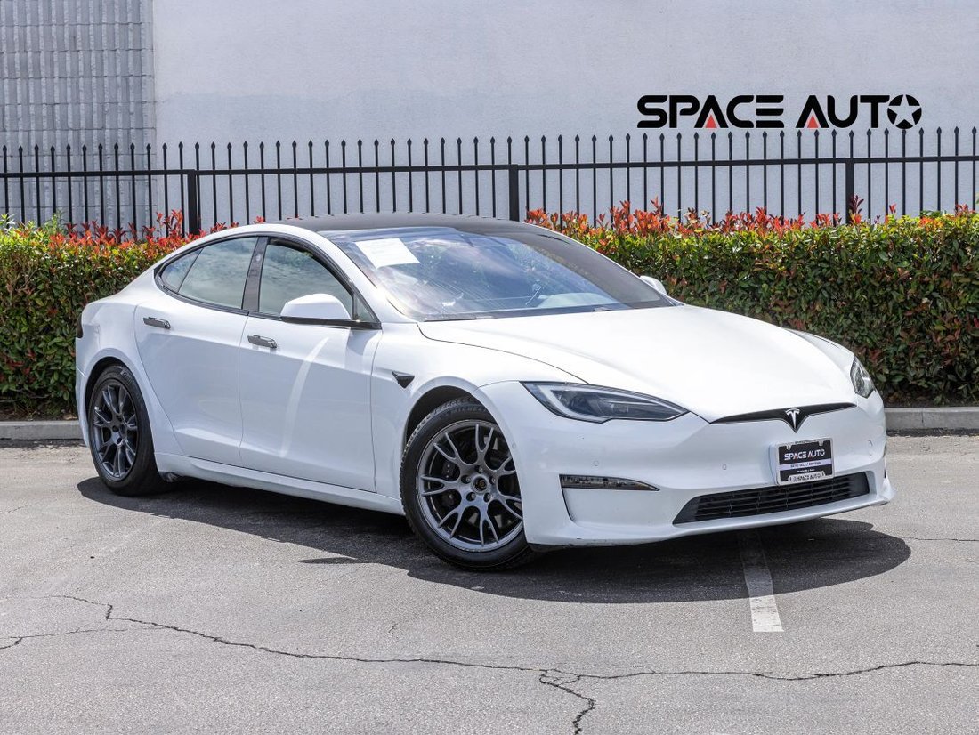 Sedan in Azusa, CA, United States 2 - 18344665