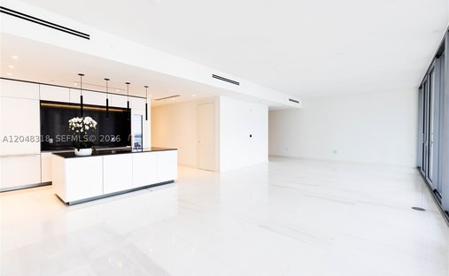 Condo in Miami, Florida, United States 1
