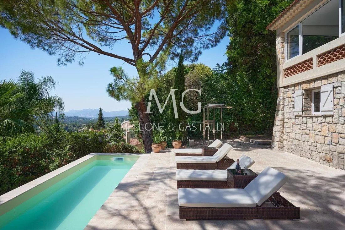 House in Mougins, Provence-Alpes-Côte d'Azur, France 1 - 18350982