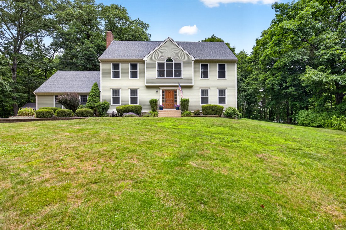 House in Guilford, Connecticut, United States 2 - 18350774