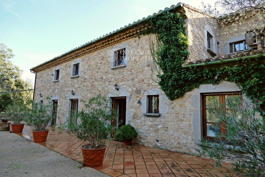 Finca in Agullana, Catalonia, Spain 3 - 18352807