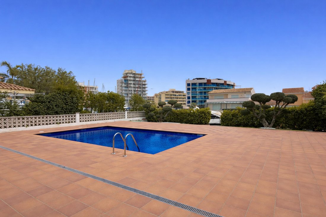 Villa à Roses, Catalogne, Espagne 3 - 18351403