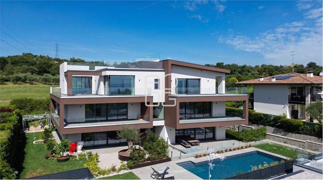Apartment in Desenzanino, Desenzano del Garda, Lombardy 1 - 13031566